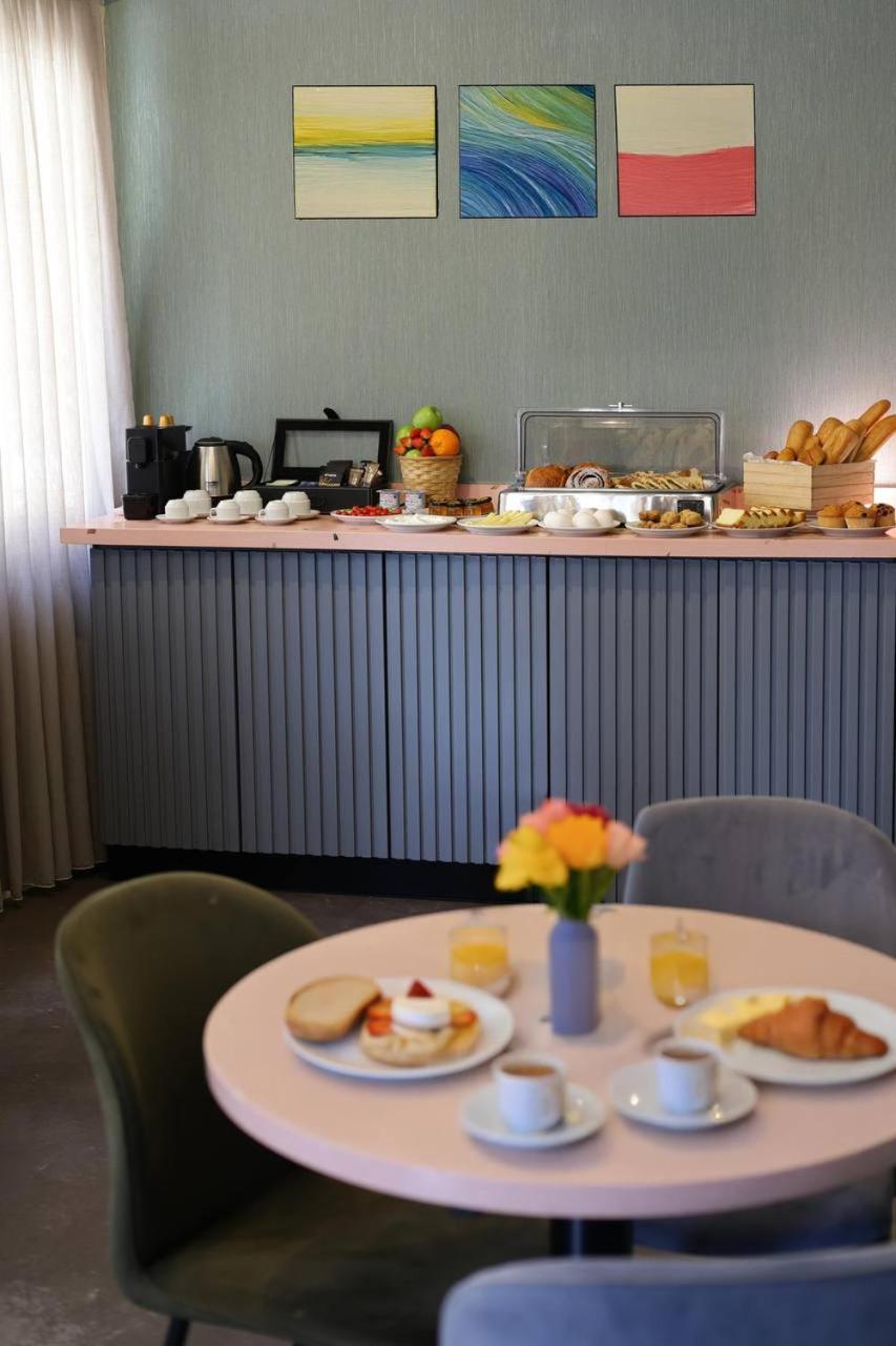 Hotel Comfy Beirut